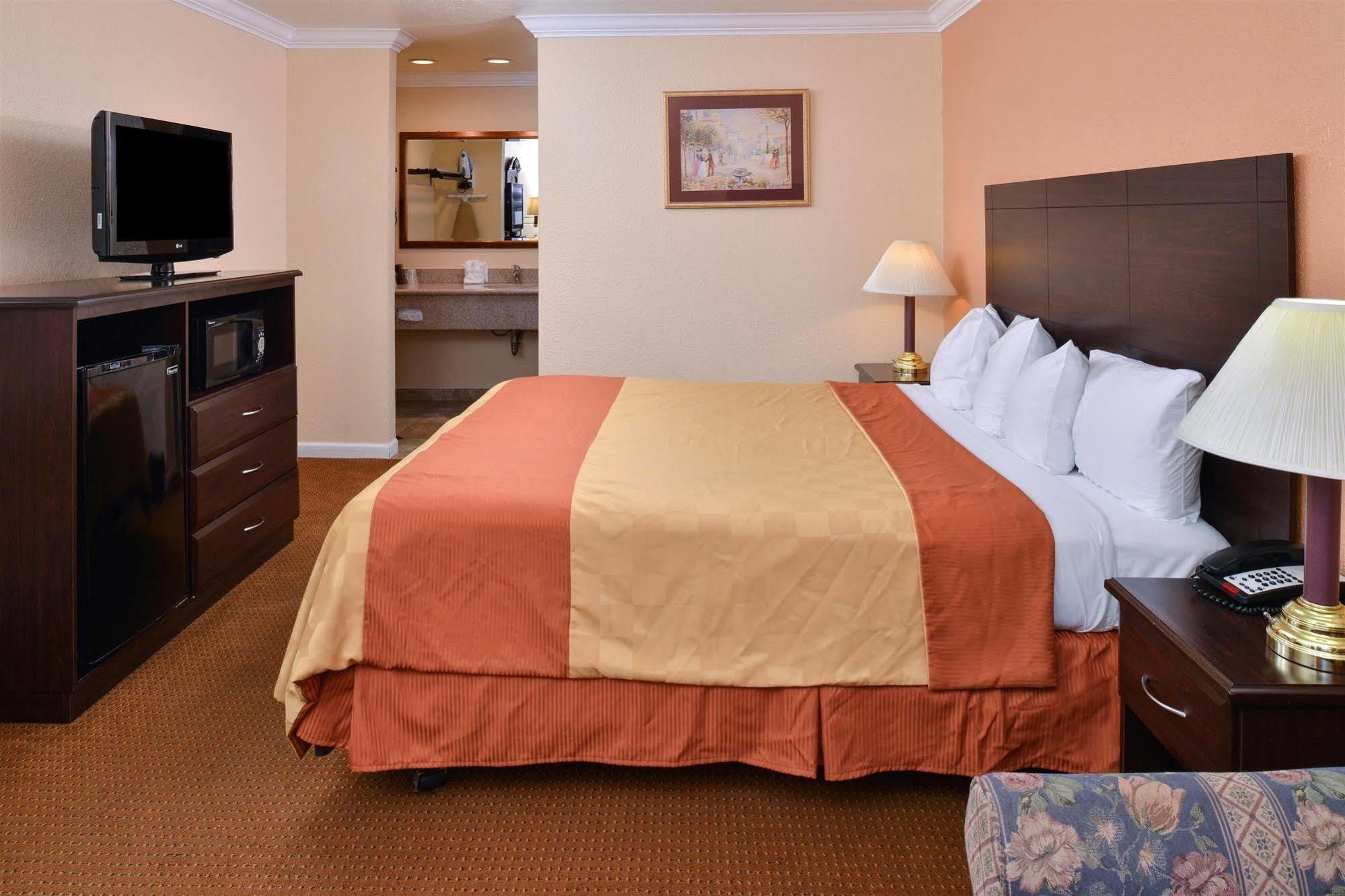 Americas Best Value Inn Sunnyvale Exterior foto